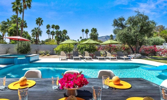 Sunmor Casa | Play More in Sunmor - Palm Springs Perfection: Private Pool, Spa & Stunning Views