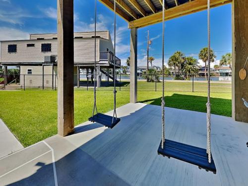 Jamaica Beach Casa | Play N Hooky