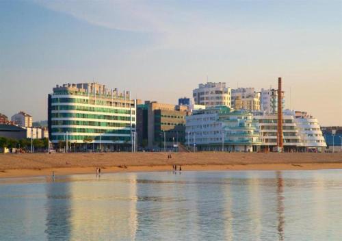 Distrito Oeste Apartamento | Playa B - PRIMERA LINEA DE PLAYA - WIFI GRATIS