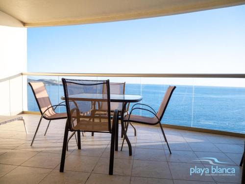San Carlos Casa | Playa Blanca Premier Unit 1407