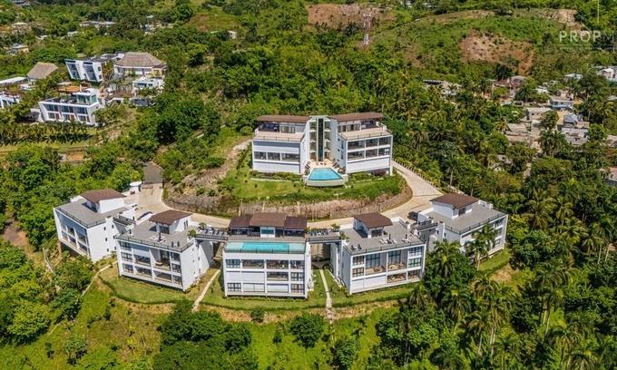 La Ceiba Apartamento | Playa Bonita Gem-2BR With Ocean Views + Infinity Pool