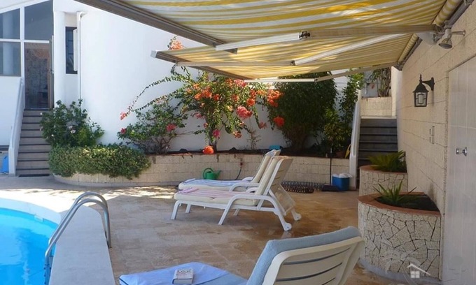 San Eugenio Casa | Playa de las Américas piscina privada climatizada Costa Adeje costa suroeste de Tenerife