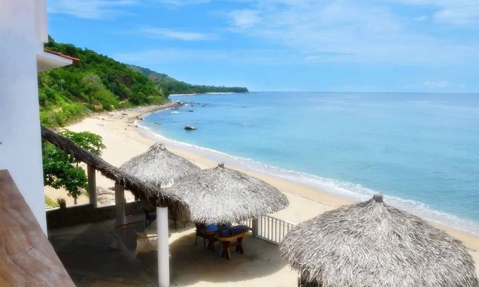 Chimo Casa | Playa Marshell, an all-inclusive beachfront resort near Chimo