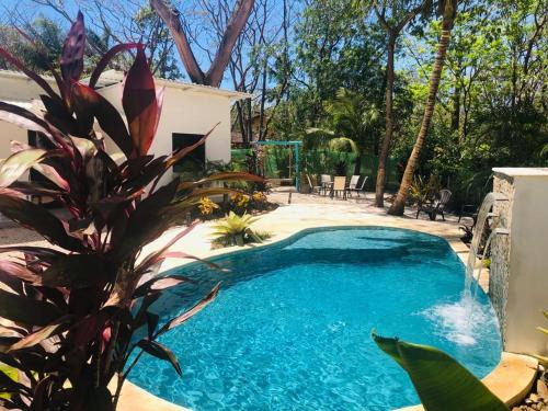 Los Pargos Cabina | Playa Negra Surf Lodge