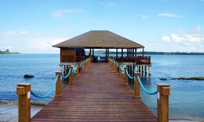 Big Creek Hotel | Playa Tortuga Hotel Beach And Resort