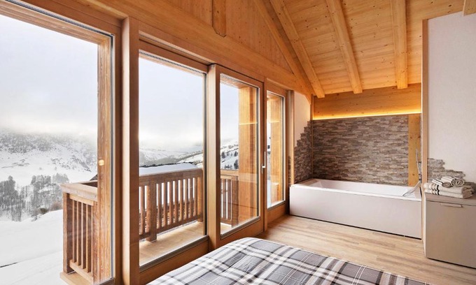 Livigno Chalet De Esquí | Plaz