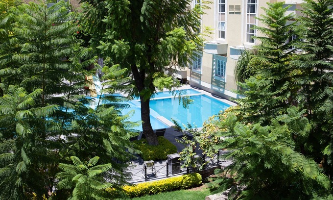 Centro de Querétaro Hotel | Plaza Camelinas Hotel