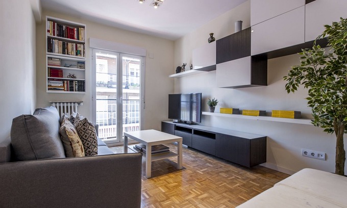 Guindalera Apartamento | Plaza de las Ventas II-Agradable apartamento cercano a la Plaza de Toros de Las Ventas