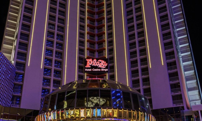 Downtown Las Vegas Hotel | Plaza Hotel & Casino