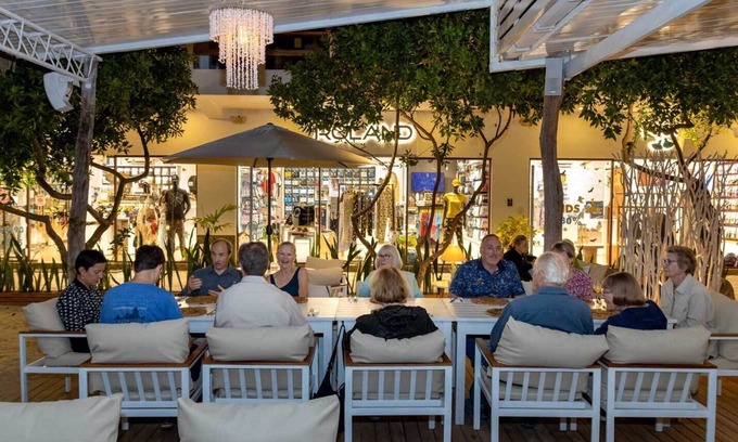 Bahía de la Academia Hotel | Plaza Luna Suites