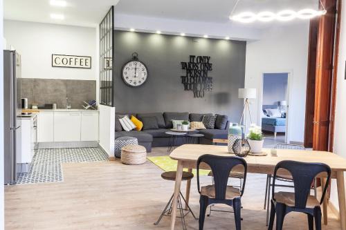 Ciutat Vella Apartamento | Plaza Redonda Center