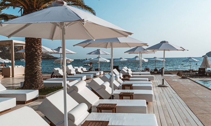 Anavyssos Hotel | Plaza Resort Hotel