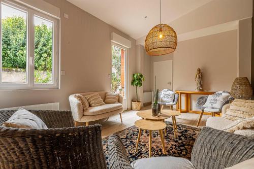 Minimes - Barriere de Paris Casa | Pleasant and bright chartreuse with terrace
