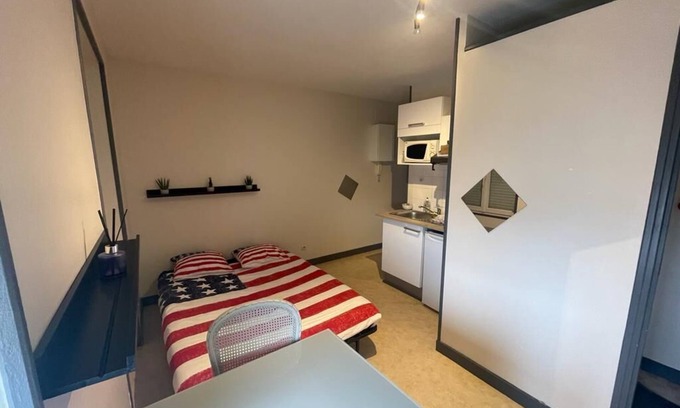 Souche Apartamento | Pleasant, bright Studio 6