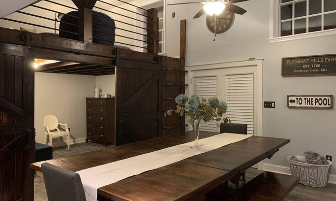 Darnestown Otro | Pleasant Hills Farm Guest Cottage (Farm Stay just 20 mins to Washington DC)