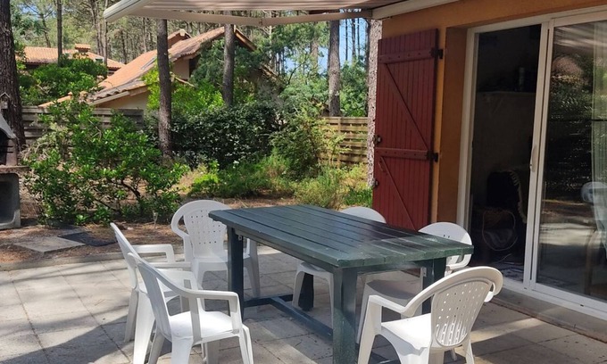 Lacanau-Ocean Cabina | Agradable pabellón contiguo tipo 2 Mezzanine bordeando el bosque con piscina