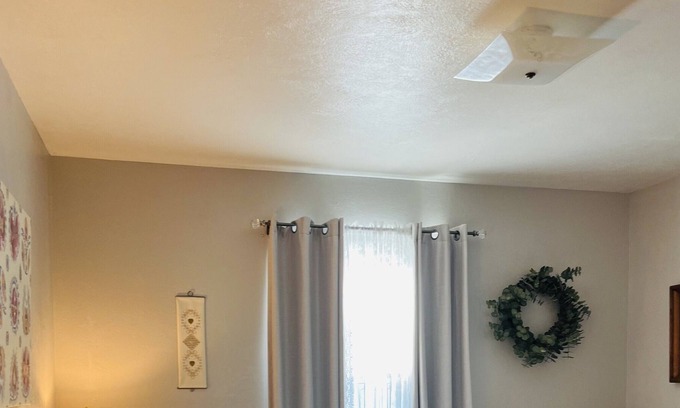 Lemoore Casa | Pleasantville