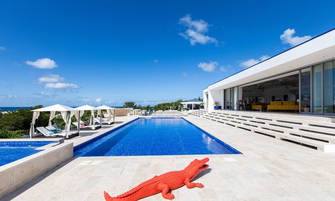Les Terres Basses Villa | Swanky Caribbean Estate, vista al mar, piscina climatizada, aire acondicionado, wifi gratuito, ping pong, mesa de billar