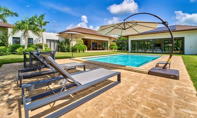 Casa de Campo Villa | Villa Porton in Casa de Campo by Personal Villas - Contemporary Design