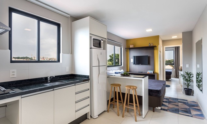 Reboucas Apartamento | Pleione flat️ flat completo, garagem, Jd. Botánico, PUC, Centro