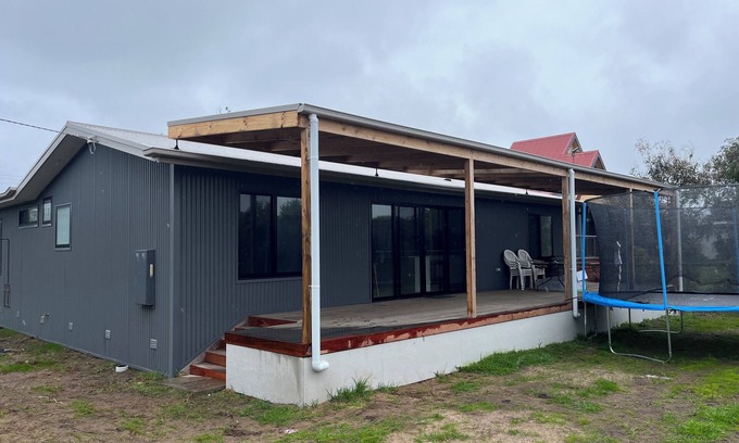 Venus Bay Casa | Plenty of space inside and out within walking distance from Beach 3