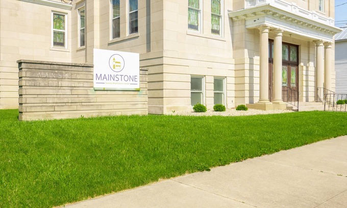 Winchester Apartamento | Plenty of space located downtown Winchester