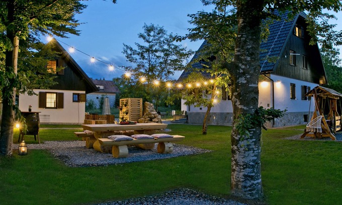 Jezerce Cabina | Plitvice Holiday Lodge