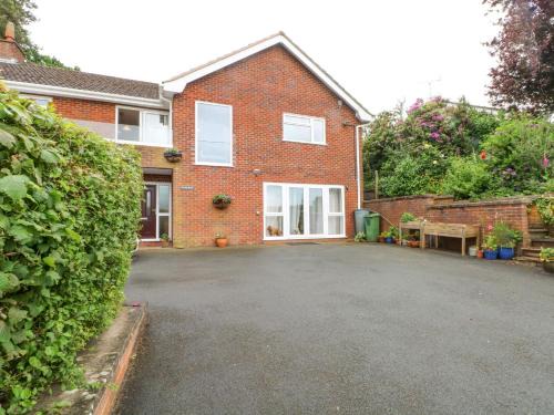 Longford Casa | Plum Hill