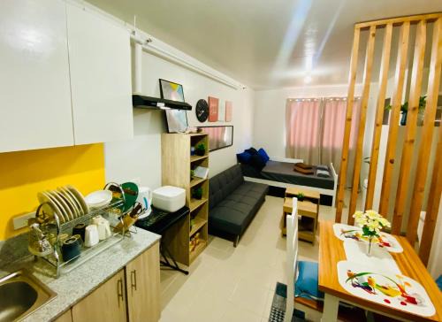 Basak Apartamento | Plumera Condo Near Airport Malls & Schools with Elevator