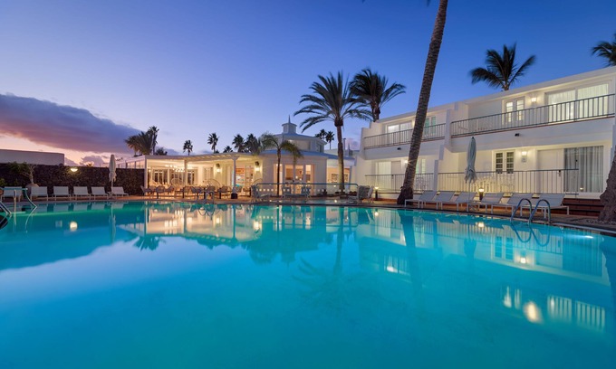 Puerto del Carmen Apartamento | Plus Fariones Apartamentos