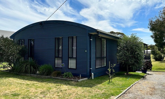Venus Bay Casa | Pluto14 - Perfect location in the First Estate of Venus Bay