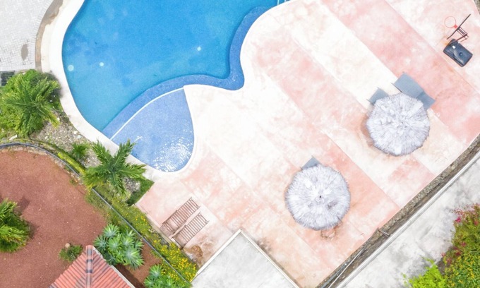 Naranjo Casa | Pochote Home in Residencial Oro Monte, Naranjo Pool and Nice Views- 3BR