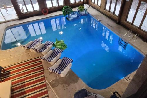 East Stroudsburg Casa | Poconos Pool Paradise
