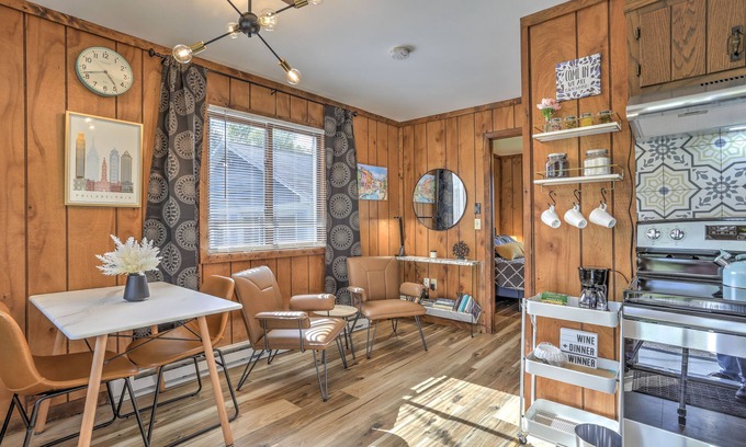 Sciota Cabaña | Poconos Tranquility—near skiing, pet-friendly
