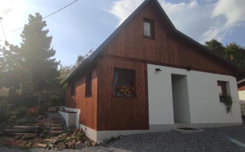 Stiavnicke Bane Casa | Pod farárovou hôrkou