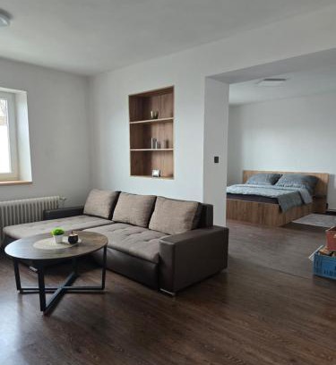 Choustnikovo Hradiste Apartamento | Pod hradem