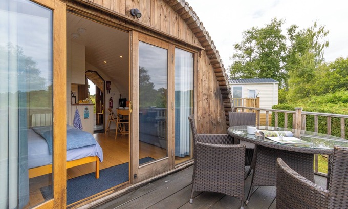Llangammarch Wells Casa | Pod1 Heron Powys River Glamping Pods Builth Wells Wales