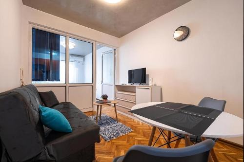 Downtown Apartamento | Podgorica City Center