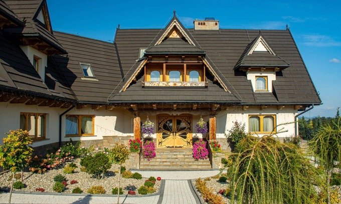 Lesnica Casa | Podhalański Dworek SPA