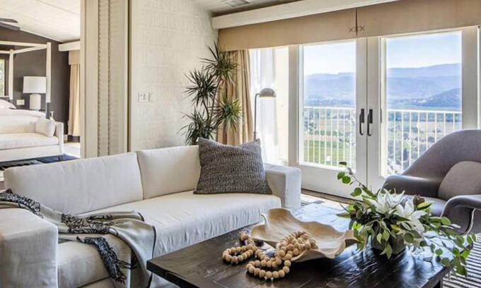 Yountville Hotel | Poetry Inn Napa Valley