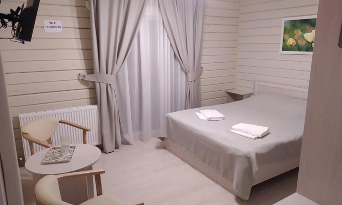 Slavske Cabina | Pogar White