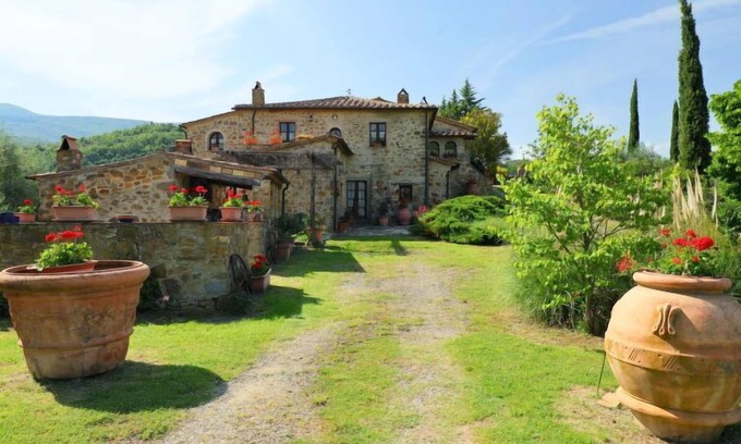 Seggiano Casa | Poggio Velluto by Interhome