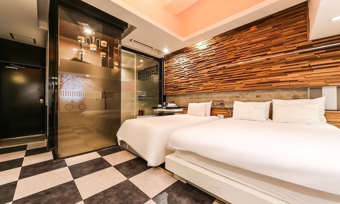 Pohang Hotel | Pohang Jukdo Market 11avenue