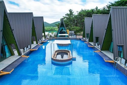 Pohang Casa | Pohang Peridot Pool Villa N Pool Glamping