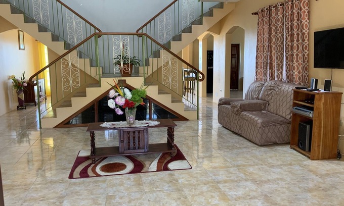 Greenwood Casa | Poinciana House