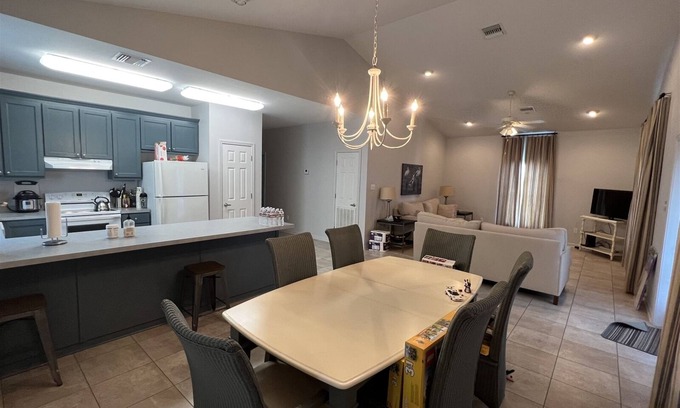 Golden Meadow Casa | Point Fourchon D - Island Realty