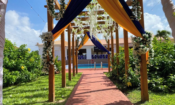 Calliste Hotel | Point Salines Hotel