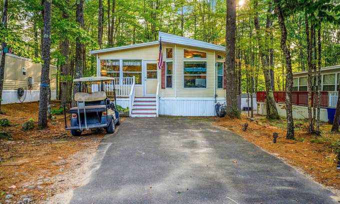 South Casco Casa | Point Sebago Haven: Beach, Arcade & More Awaits