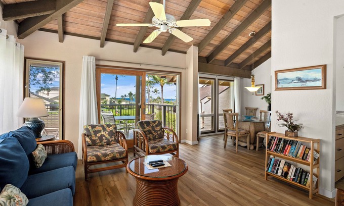 Bayview Condominio | Poipu Kai Kahala 722 - One-bedroom Ocean View condo on the island of Kaua'i.