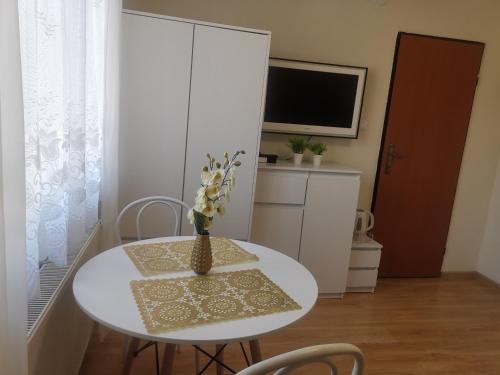 Cieplice Casa | Pokoje Gościnne Karina